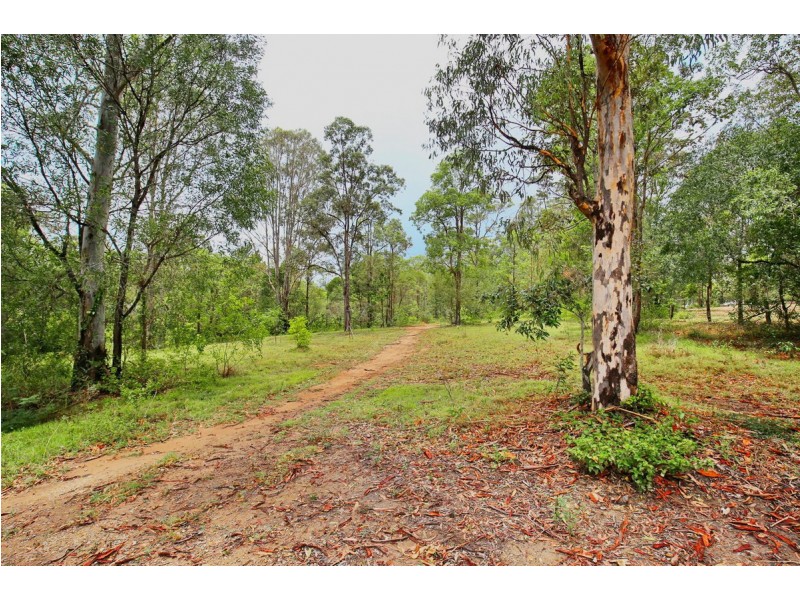 32 Kooruhman Court, Logan Village QLD 4207