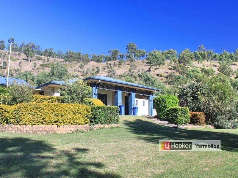 30 Smales Close, Kooralbyn QLD 4285