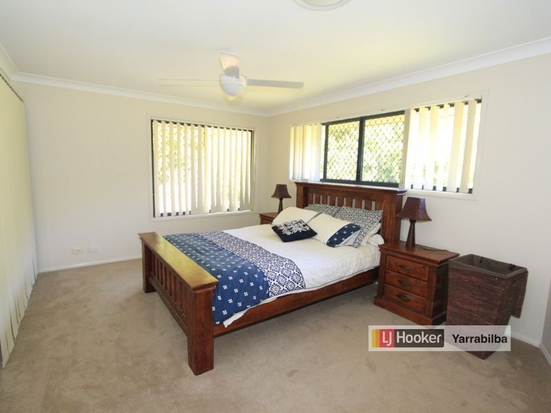 30 Smales Close, Kooralbyn QLD 4285