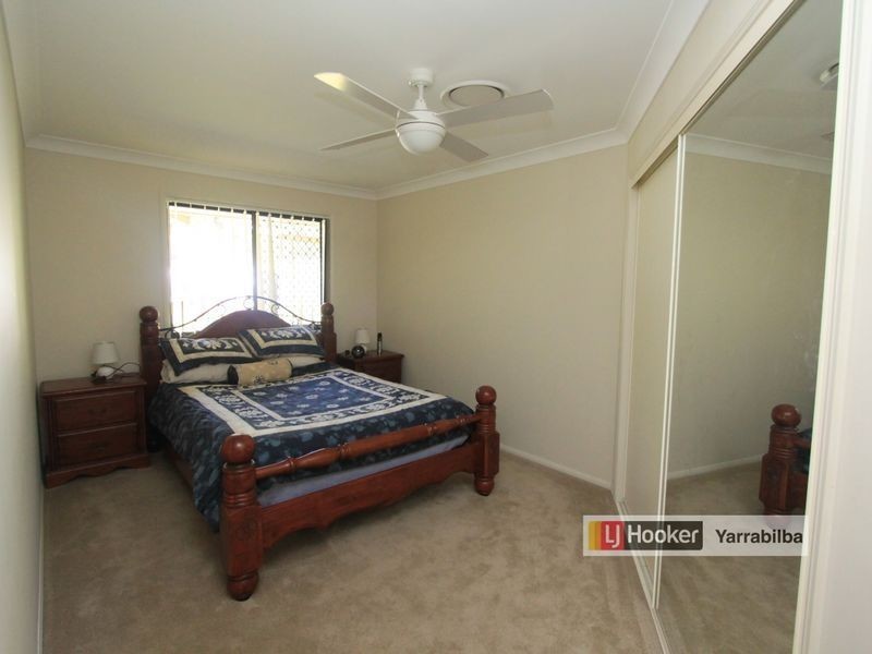 30 Smales Close, Kooralbyn QLD 4285