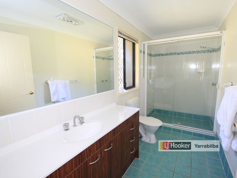 30 Smales Close, Kooralbyn QLD 4285