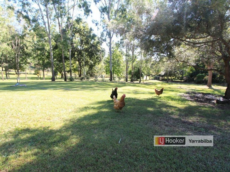 30 Smales Close, Kooralbyn QLD 4285
