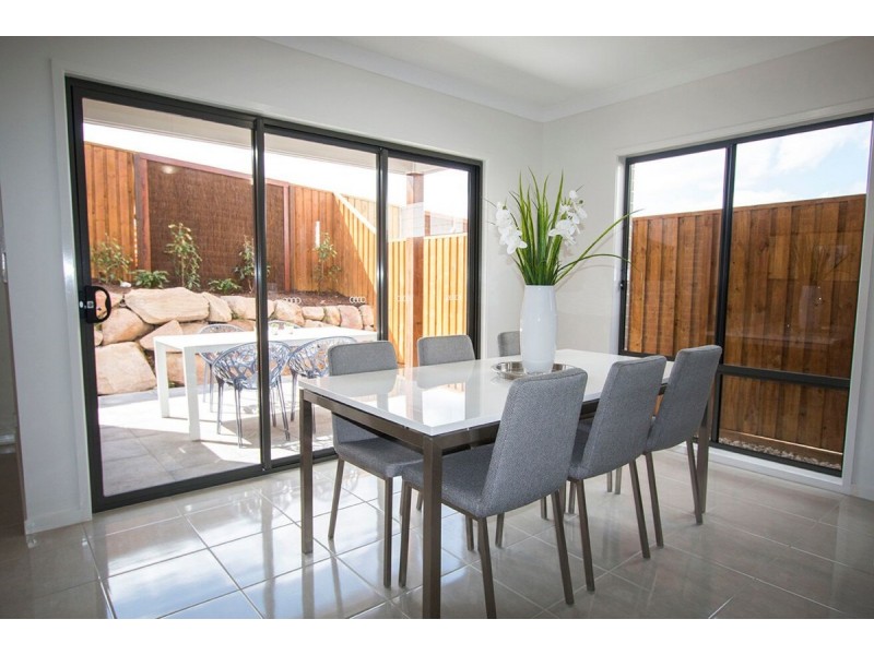 16 Shilin Street, Yarrabilba QLD 4207