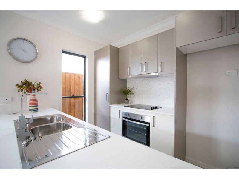 16 Shilin Street, Yarrabilba QLD 4207