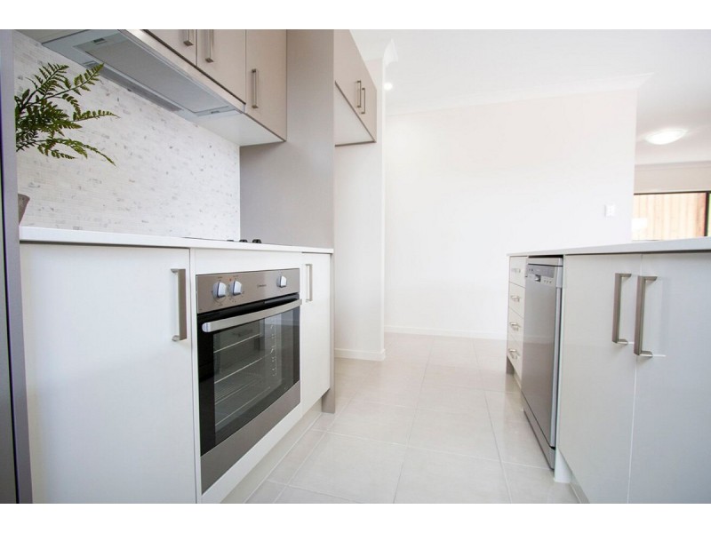 16 Shilin Street, Yarrabilba QLD 4207