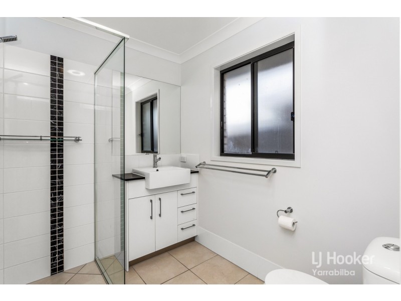 8 Massey Street, Yarrabilba QLD 4207