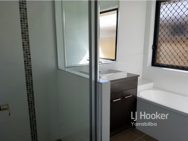 105 Buxton Avenue, Yarrabilba QLD 4207