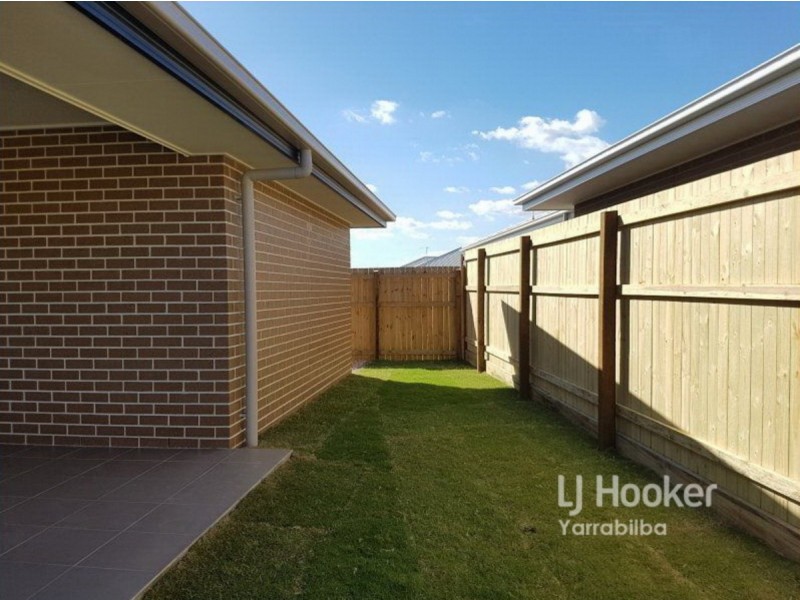 105 Buxton Avenue, Yarrabilba QLD 4207