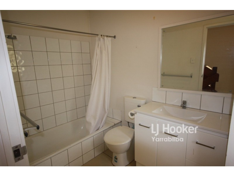 Kooralbyn QLD 4285
