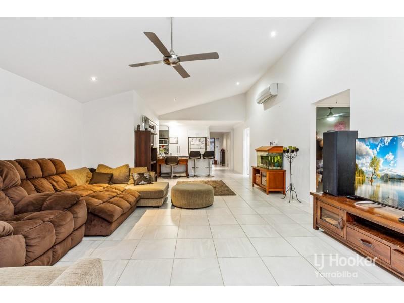 4 Treetops Street, Yarrabilba QLD 4207
