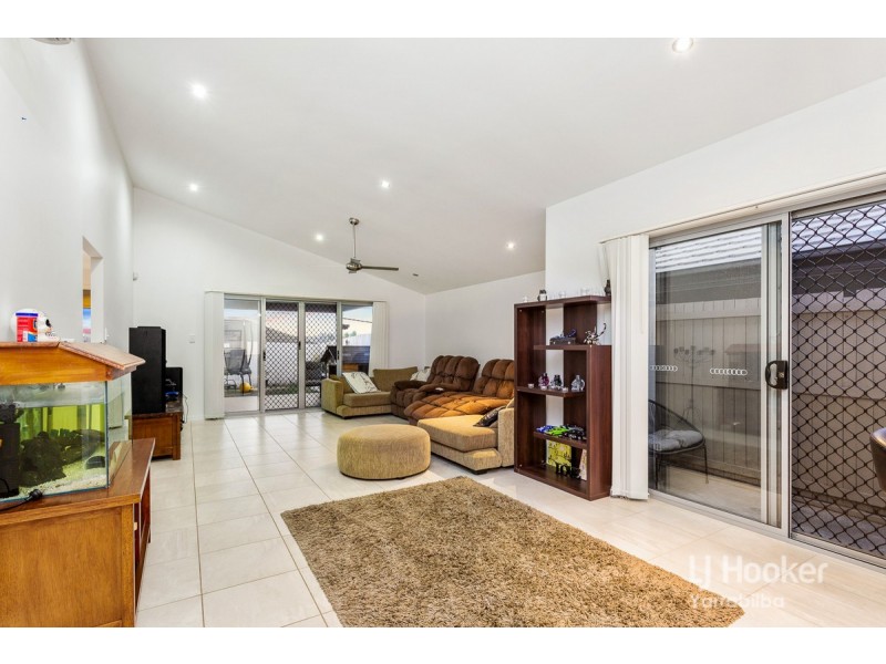4 Treetops Street, Yarrabilba QLD 4207