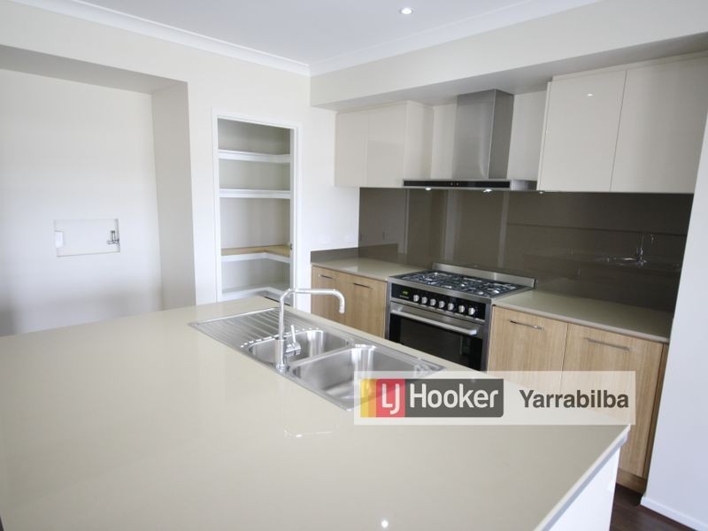 27 Summerview Avenue, Yarrabilba QLD 4207