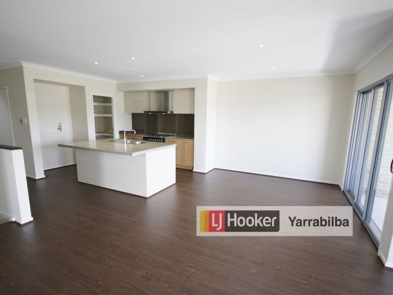 27 Summerview Avenue, Yarrabilba QLD 4207