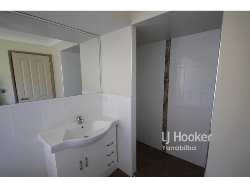 Kooralbyn QLD 4285