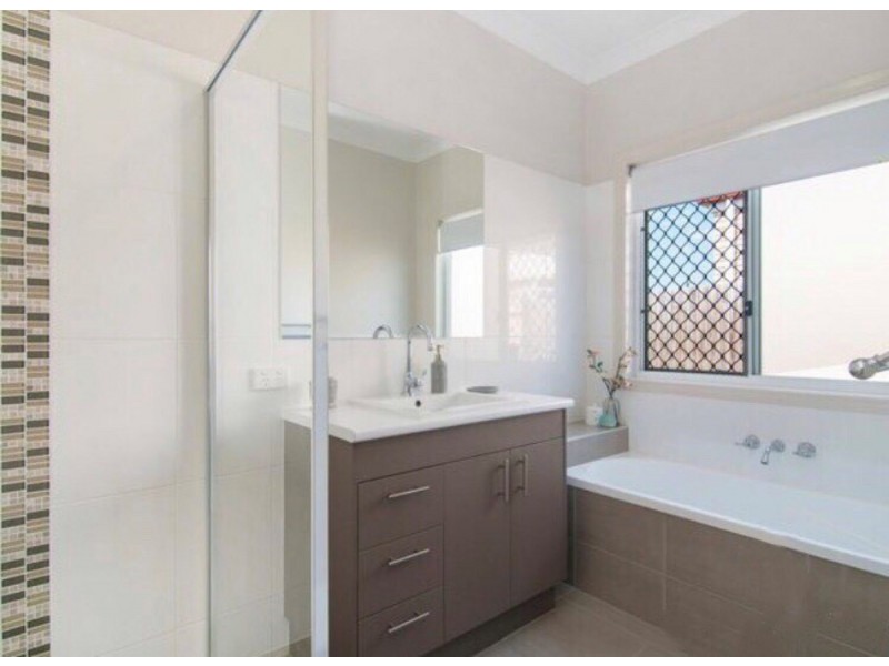 6 Peabody Lane, Yarrabilba QLD 4207