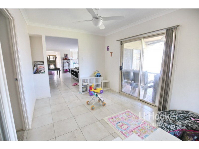 7 Huggins Avenue, Yarrabilba QLD 4207