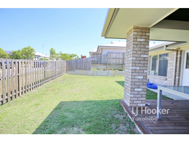 7 Huggins Avenue, Yarrabilba QLD 4207