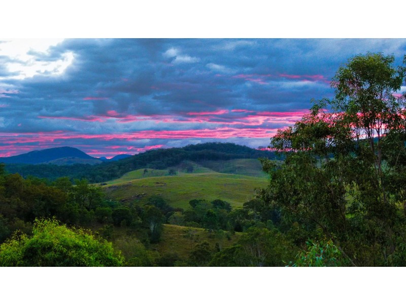 48-50 Campbell Drive, Kooralbyn QLD 4285