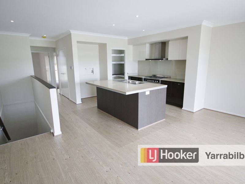 5 Hantlemann Lane, Yarrabilba QLD 4207