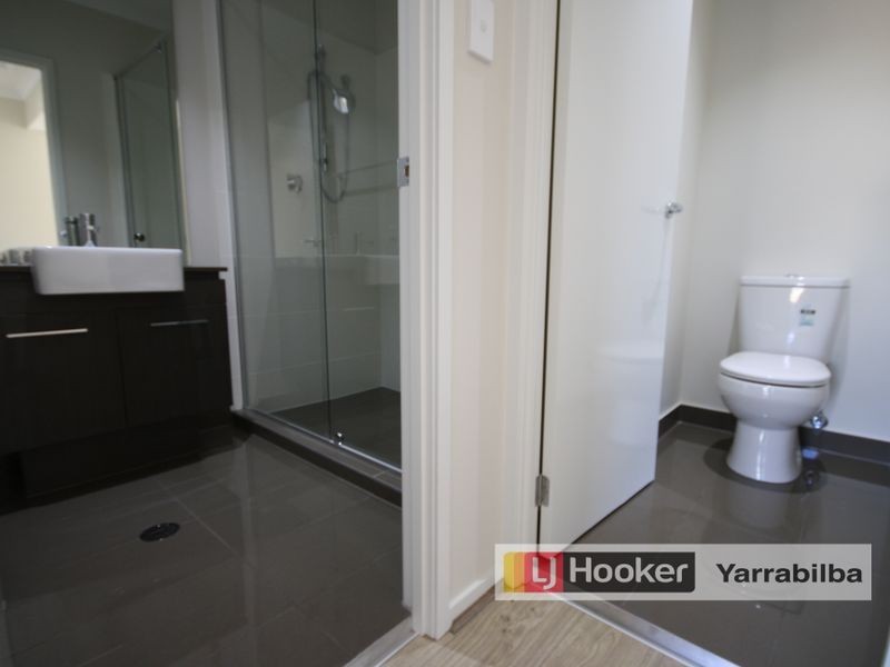 5 Hantlemann Lane, Yarrabilba QLD 4207