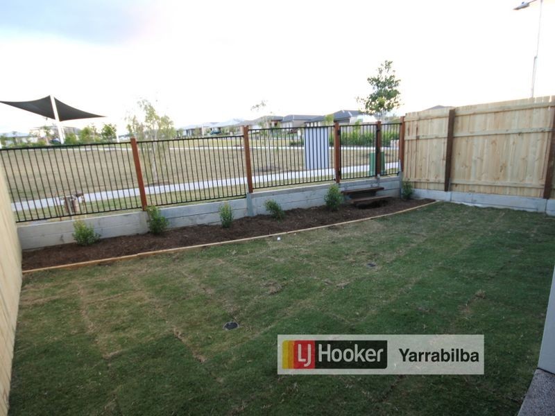 5 Hantlemann Lane, Yarrabilba QLD 4207
