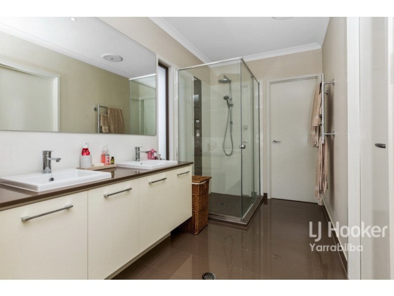 2 Daniels Lane, Yarrabilba QLD 4207