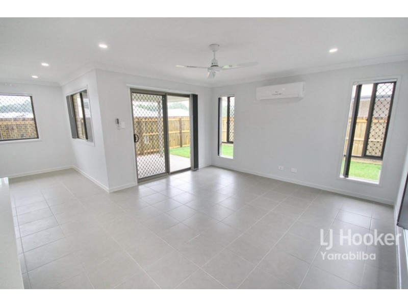 8 Splendour Circuit, Yarrabilba QLD 4207
