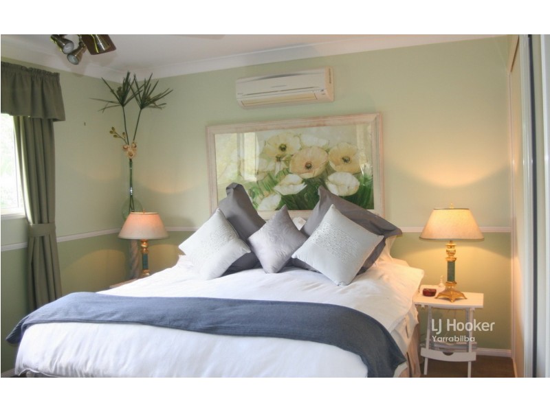 20 Paine Place, Kooralbyn QLD 4285