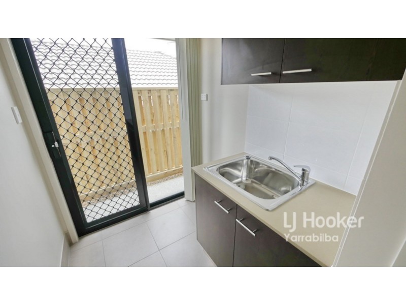 1 Napa Circuit, Holmview QLD 4207