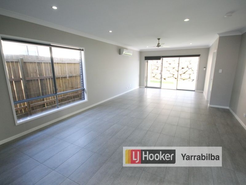 8 Carpenter Street, Yarrabilba QLD 4207