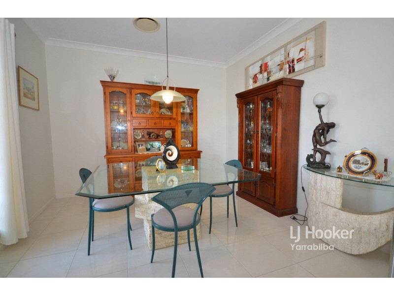 172 – 176 Walker Drive, Kooralbyn QLD 4285