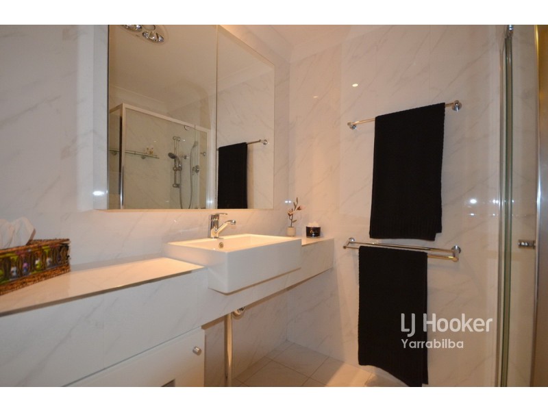 172 – 176 Walker Drive, Kooralbyn QLD 4285