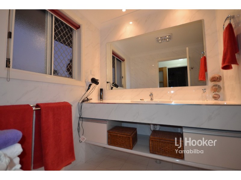 172 – 176 Walker Drive, Kooralbyn QLD 4285