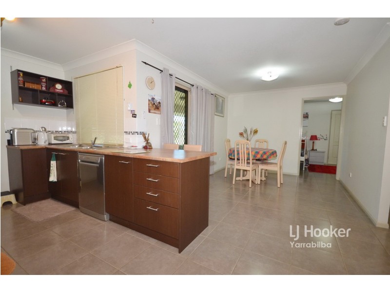 15 Charles Close, Kooralbyn QLD 4285