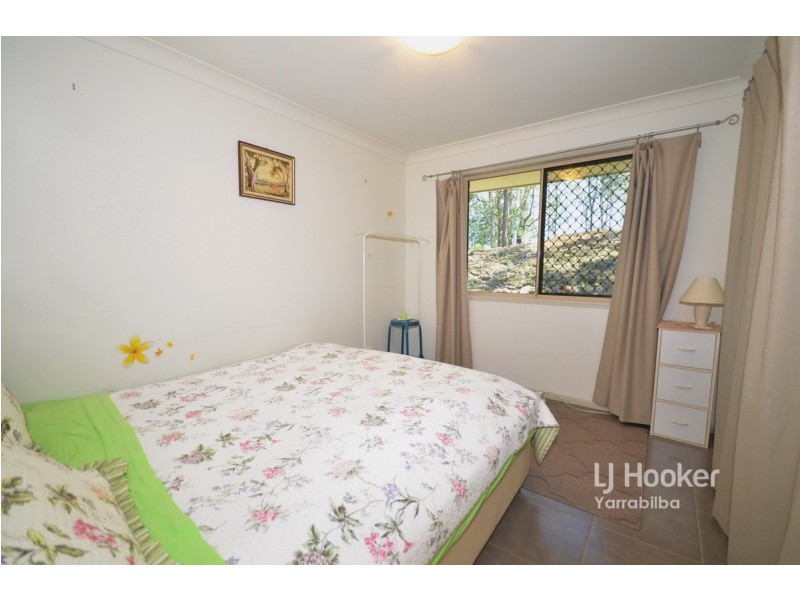 15 Charles Close, Kooralbyn QLD 4285