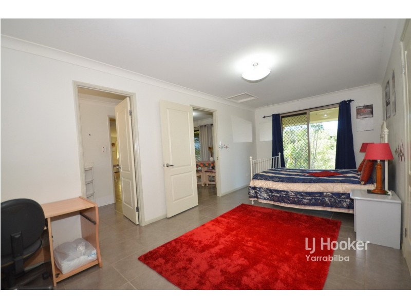 15 Charles Close, Kooralbyn QLD 4285