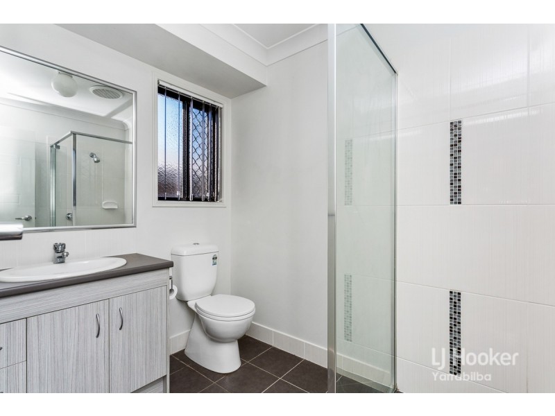 36 Tanzanite Avenue, Logan Reserve QLD 4133