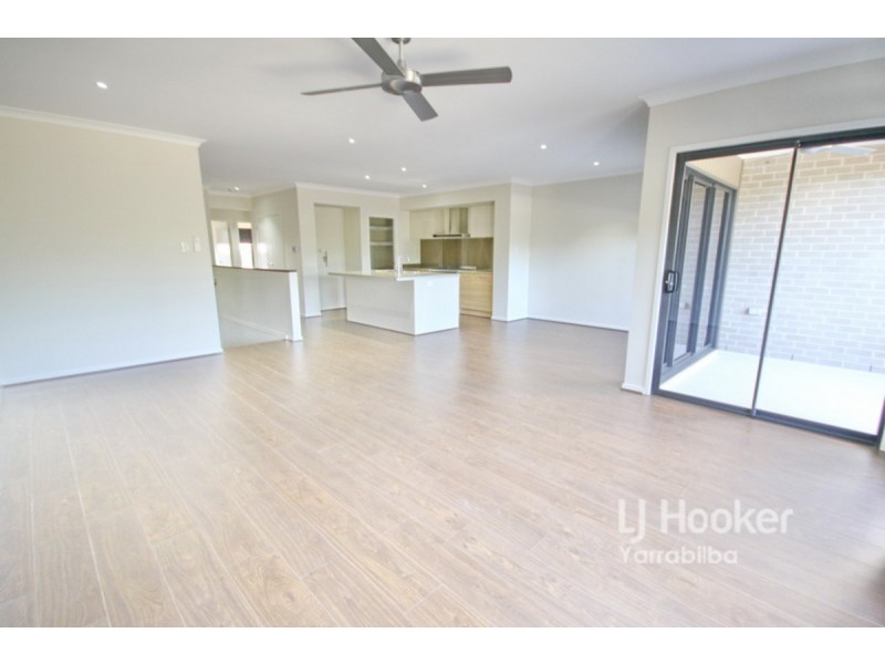 15 Daniels Lane, Yarrabilba QLD 4207