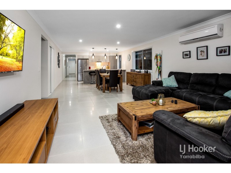 5 Hershey Close, Yarrabilba QLD 4207