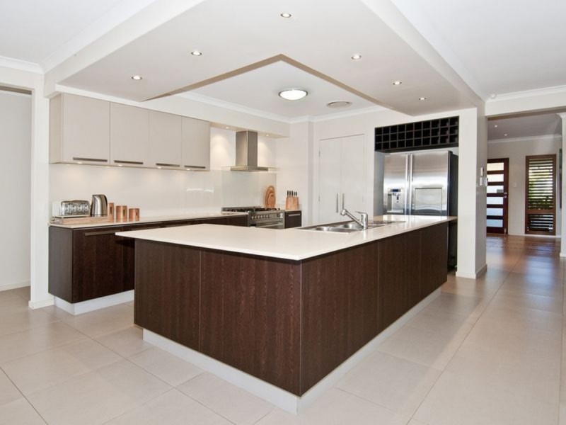 6 Robyn Court, Logan Village QLD 4207