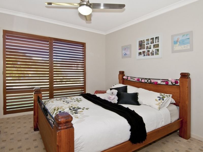 6 Robyn Court, Logan Village QLD 4207