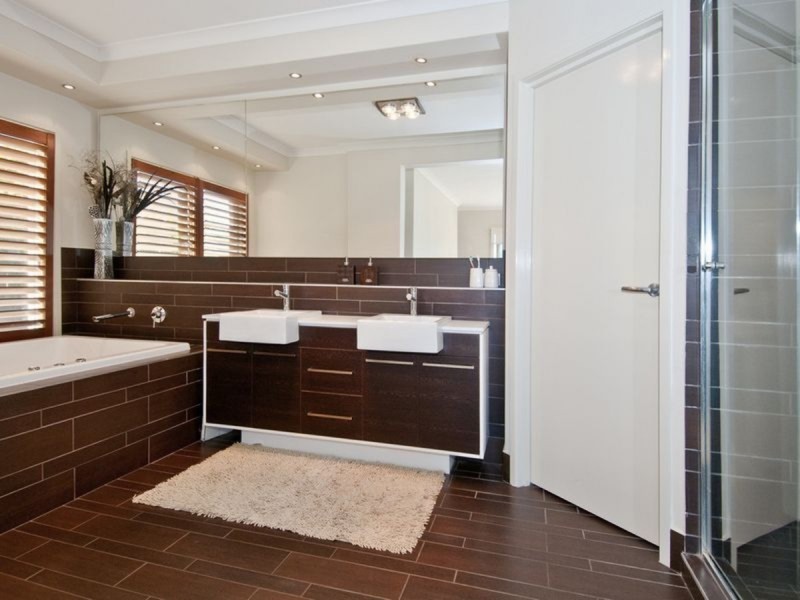 6 Robyn Court, Logan Village QLD 4207