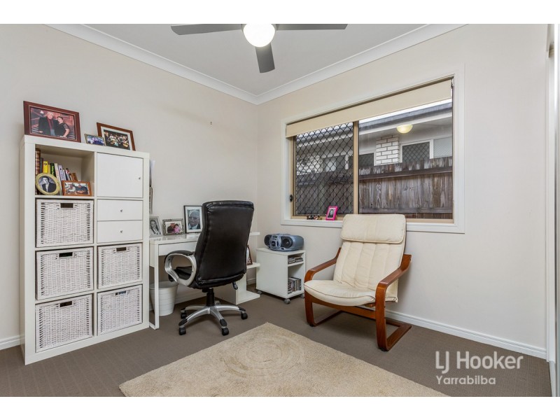 31 Bluestone Drive, Logan Reserve QLD 4133