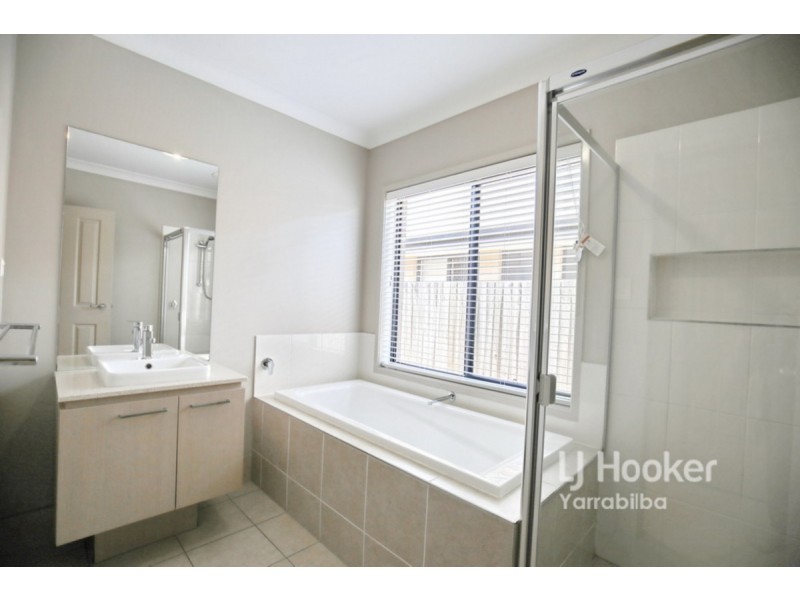 62 Treeline Circuit, Yarrabilba QLD 4207