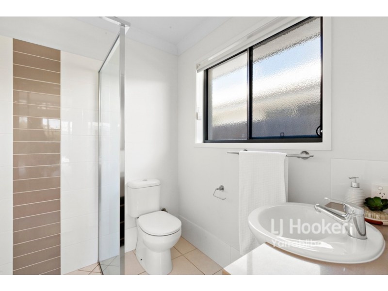 8 Macnab Street, Yarrabilba QLD 4207
