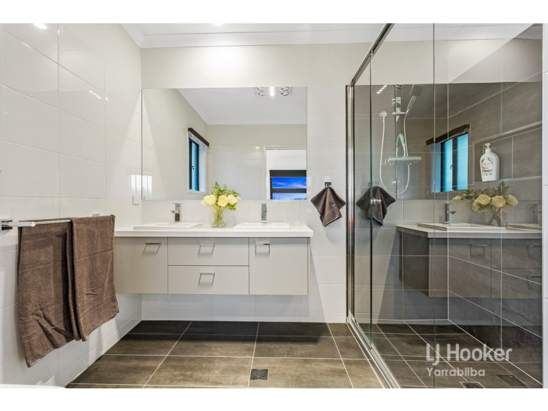 72 Ardee Place, Logan Village QLD 4207