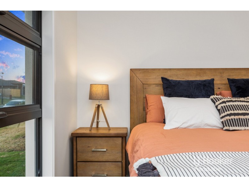 72 Ardee Place, Logan Village QLD 4207