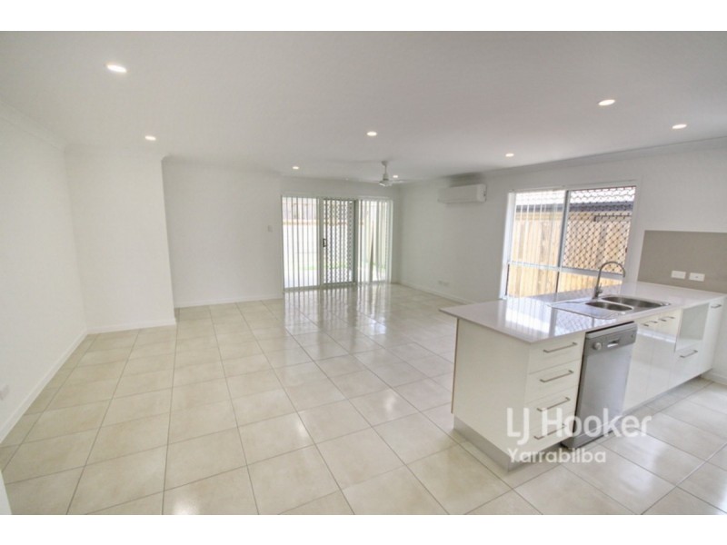 13 Tomlinson Street, Yarrabilba QLD 4207