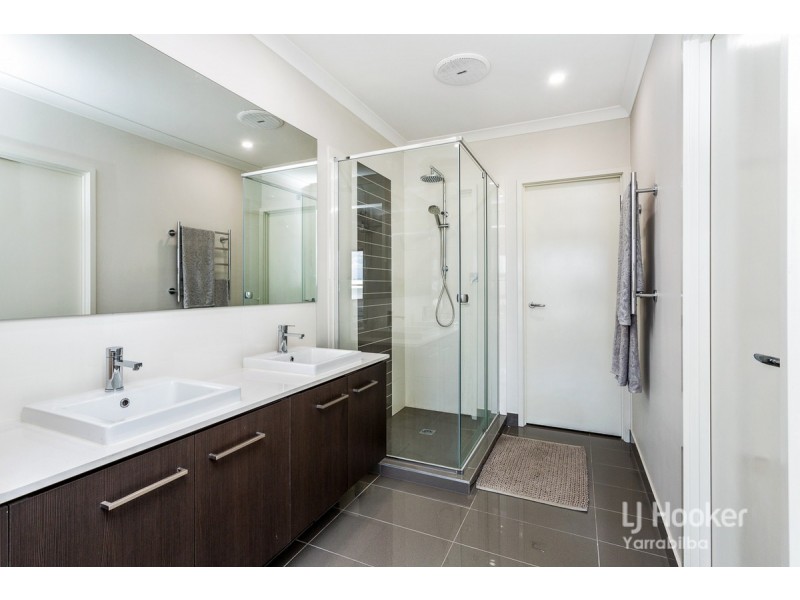 24 Greenstone Street, Yarrabilba QLD 4207