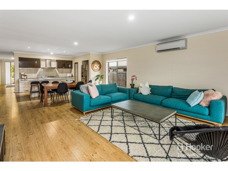 12 Tasker Street, Yarrabilba QLD 4207